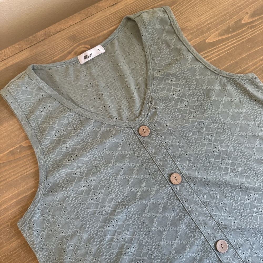 Wiholl Womens Small Faux Button Eyelet V-Neck Tank Top Sleeveless Shirt Top